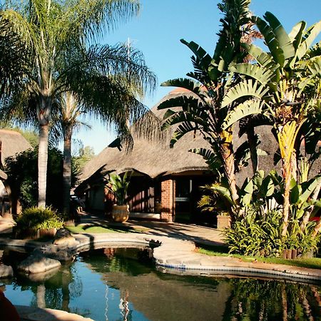 Cest Si Bon Hotel Otjiwarongo Εξωτερικό φωτογραφία