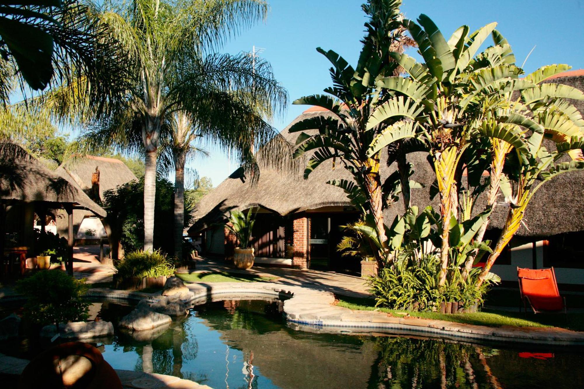 Cest Si Bon Hotel Otjiwarongo Εξωτερικό φωτογραφία