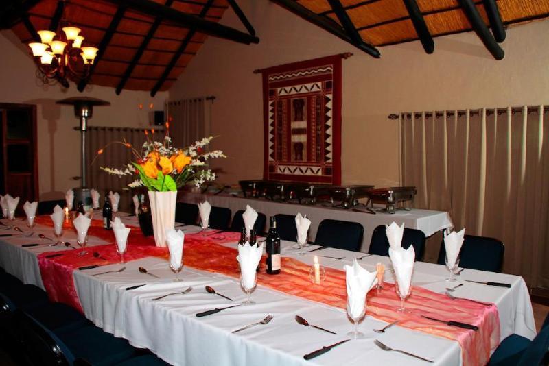 Cest Si Bon Hotel Otjiwarongo Εξωτερικό φωτογραφία