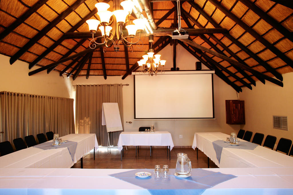 Cest Si Bon Hotel Otjiwarongo Εξωτερικό φωτογραφία