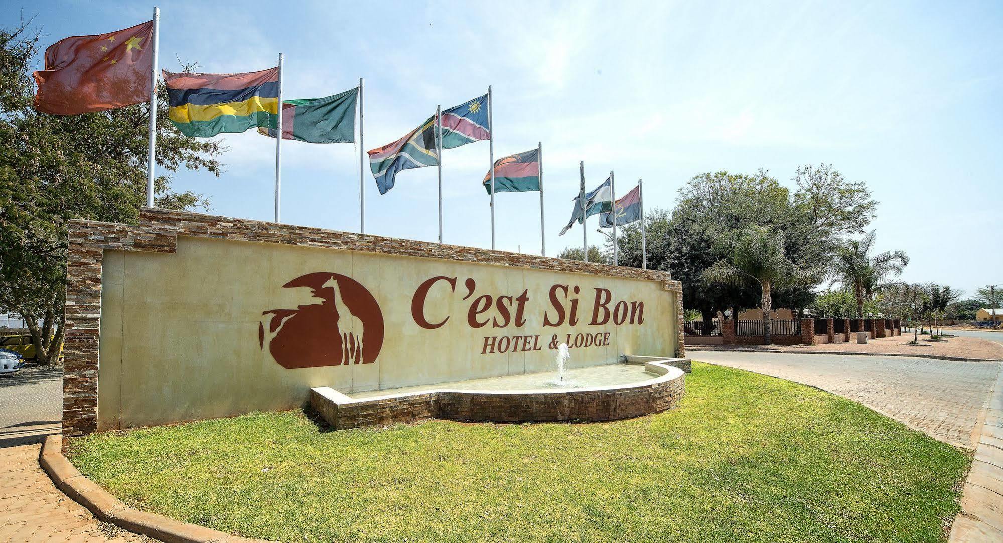 Cest Si Bon Hotel Otjiwarongo Εξωτερικό φωτογραφία